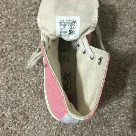 Converse - Picture 8 of 9